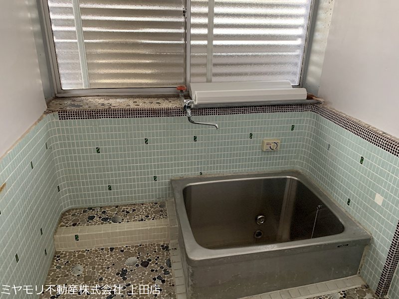 上田市古安曽　中古戸建 内観写真（浴室）
