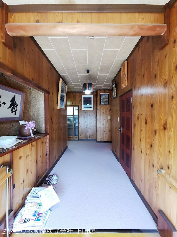 上田市常磐城　中古戸建 内観写真（内装）