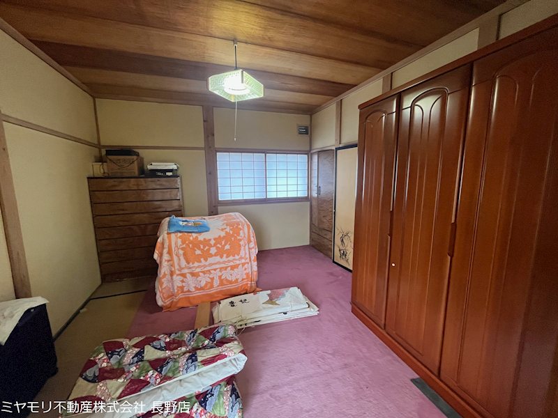 長野県上水内郡飯綱町芋川 内観写真（リビング以外の居室）