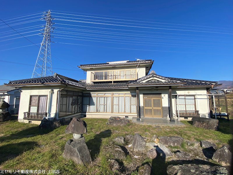 【契約済】東御市新屋　中古戸建 現地写真