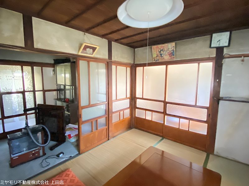 上田市御嶽堂　中古戸建 内観写真（リビング以外の居室）