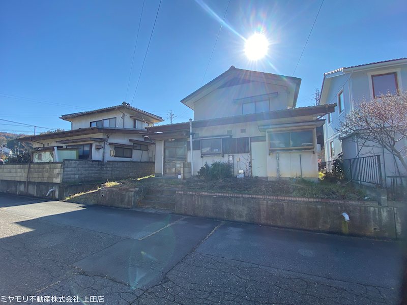 上田市上田原　土地 現地写真（前面道路含む現地写真）