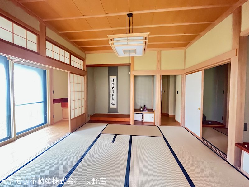 長野県中野市七瀬 内観写真（リビング以外の居室）