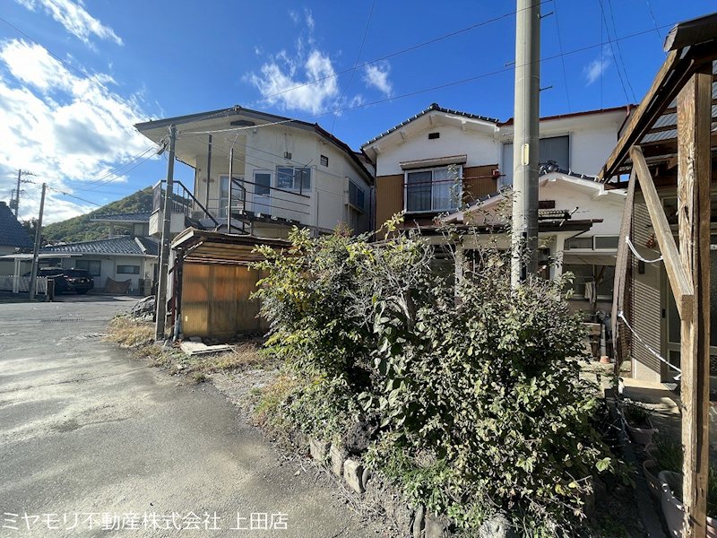 上田市上丸子　中古戸建 現地写真（前面道路含む現地写真）