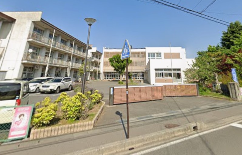 長野県長野市青木島町大塚 小学校