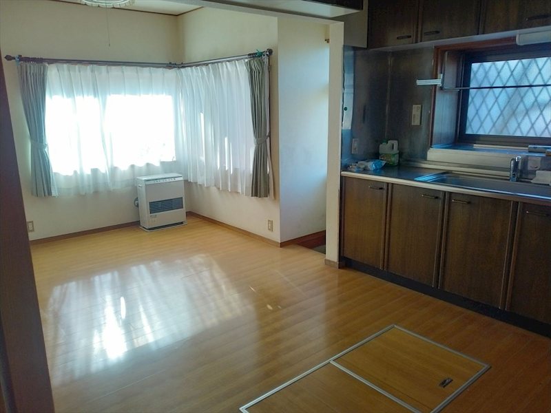 佐久市新子田　中古戸建 内観写真（キッチン）