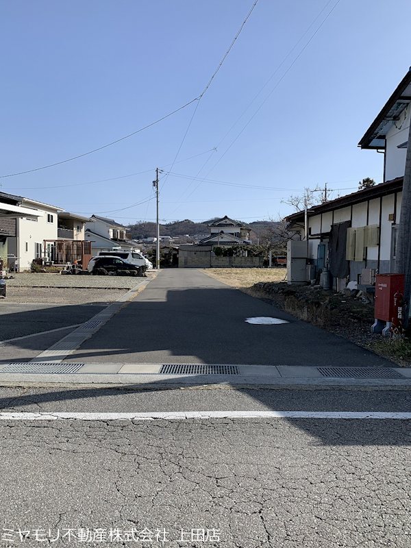 上田市御嶽堂　中古戸建 現地写真（前面道路含む現地写真）