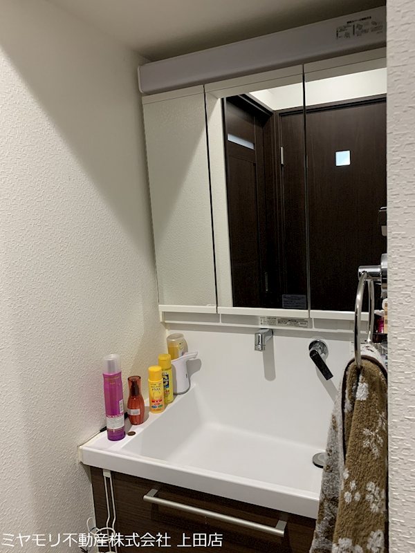 上田市御嶽堂　中古戸建 内観写真（洗面台・洗面所）