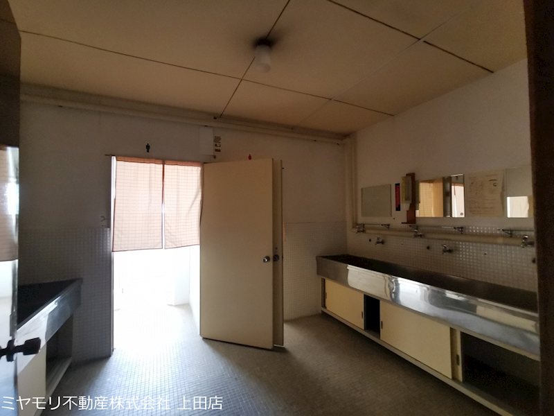 千曲市戸倉　中古建物 内観写真（その他）