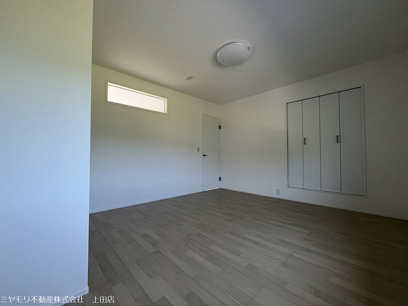坂城町中之条　中古戸建 内観写真（リビング以外の居室）