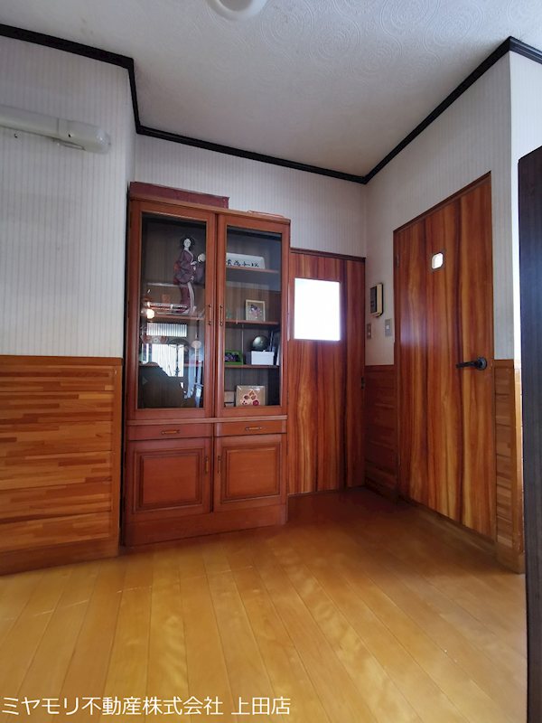 【商談中】上田市常磐城1丁目　中古戸建 内観写真（その他）