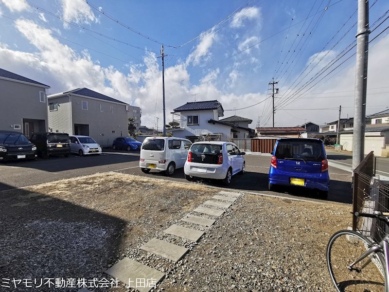 【商談中】上田市諏訪形　中古戸建 現地写真