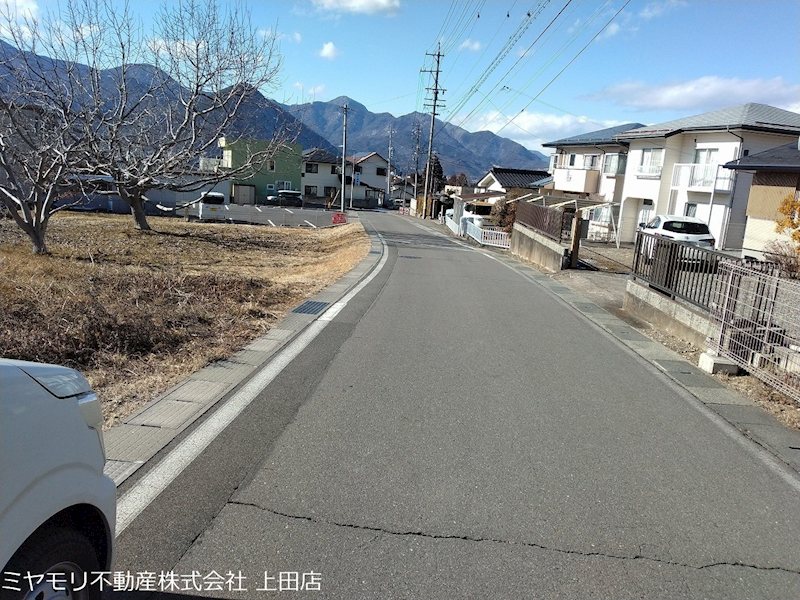 坂城町中之条　土地 現地写真（前面道路含む現地写真）