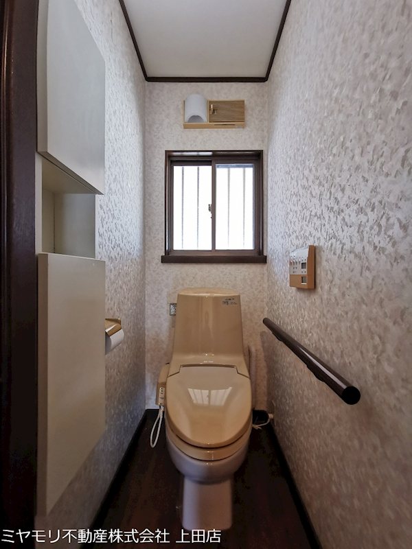 東御市加沢　中古戸建 内観写真（トイレ）