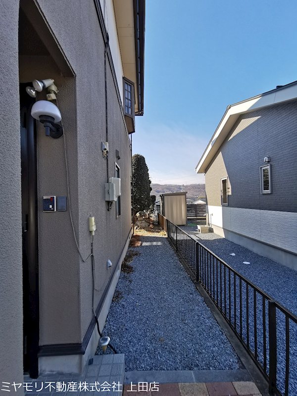 東御市加沢　中古戸建 現地写真
