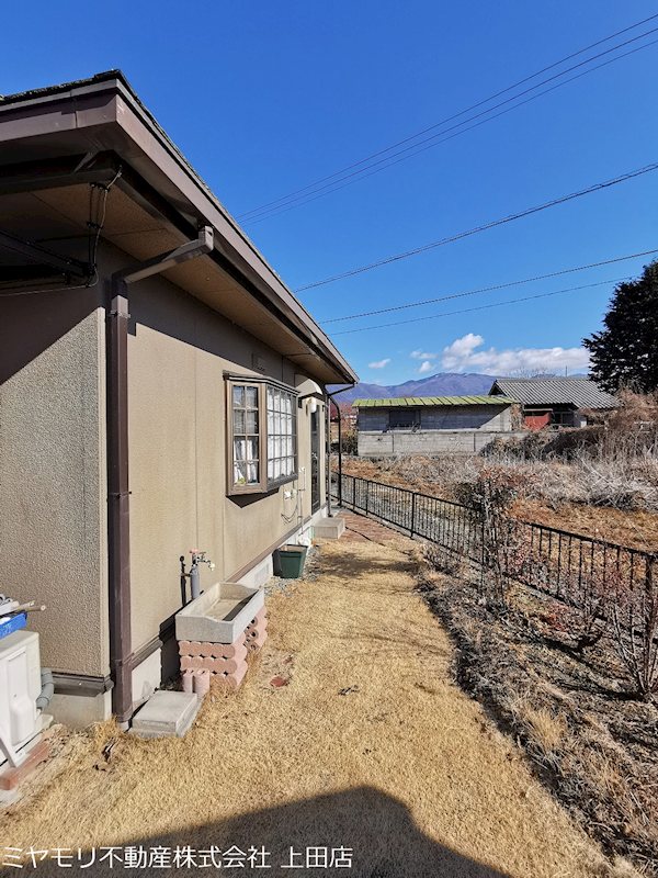 東御市加沢　中古戸建 現地写真
