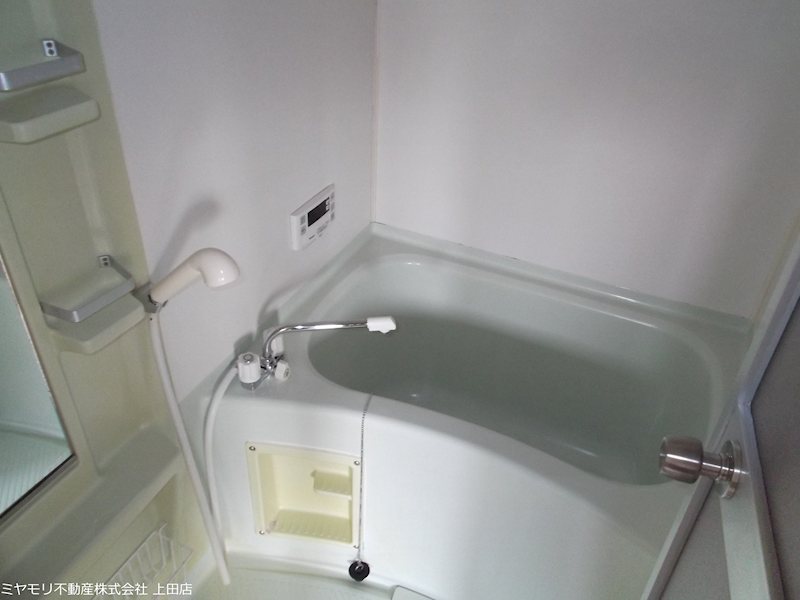 【商談中】上田市生田　中古建物（A棟、B棟、C棟） 内観写真（浴室）