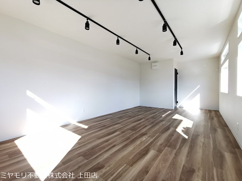 【商談中】上田市生田　中古物件 内観写真（その他）