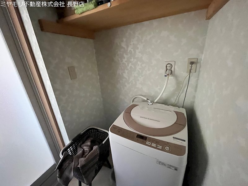 長野県千曲市桑原小坂 内観写真（洗面台・洗面所）