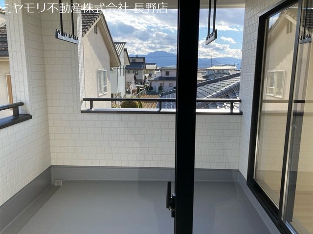 長野県長野市北尾張部 現地写真（バルコニー）