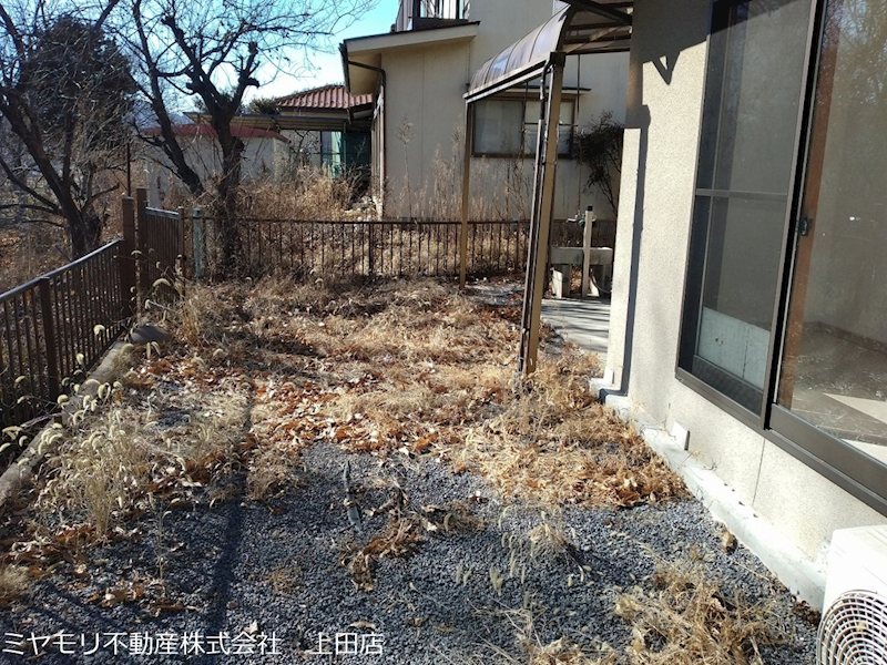 上田市生田　中古戸建 現地写真（庭）