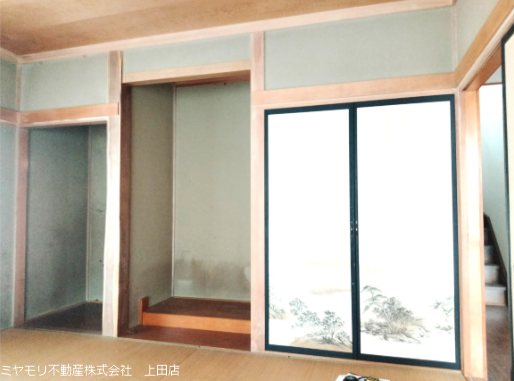 上田市真田町本原　中古戸建 内観写真（リビング以外の居室）