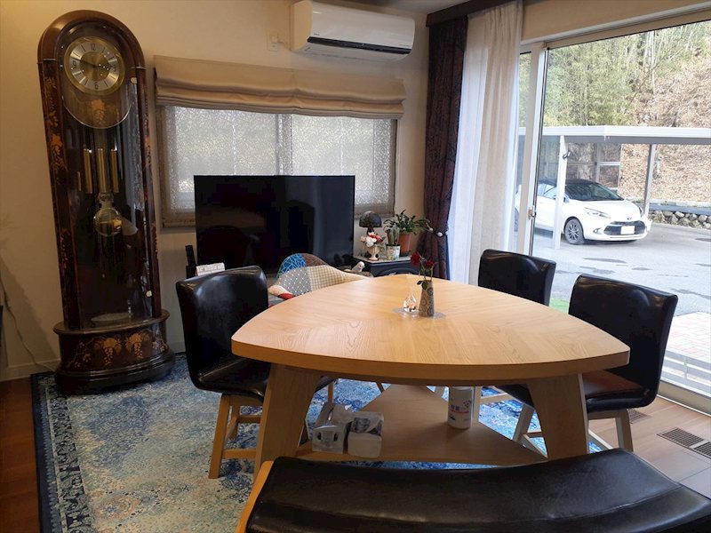佐久市協和　中古戸建 内観写真（リビング）