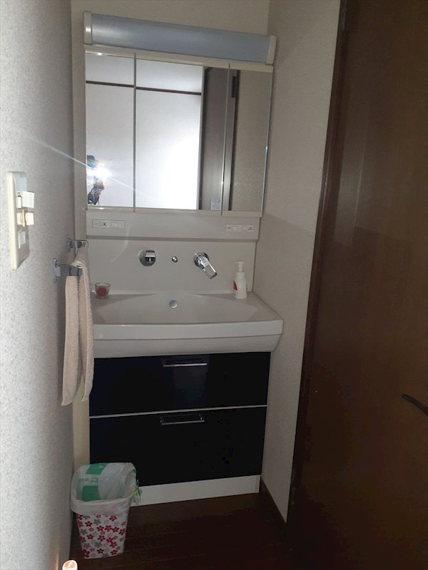 佐久市協和　中古戸建 内観写真（洗面台・洗面所）