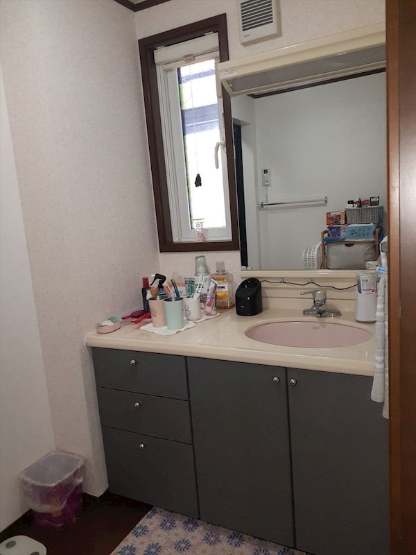 佐久市協和　中古戸建 内観写真（洗面台・洗面所）