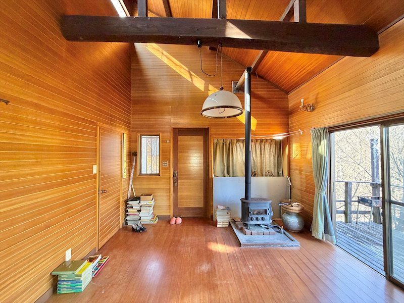 小諸市大久保　中古戸建 内観写真（リビング）