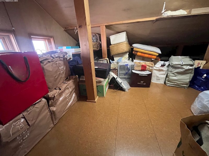 長野県千曲市小島 内観写真（収納）