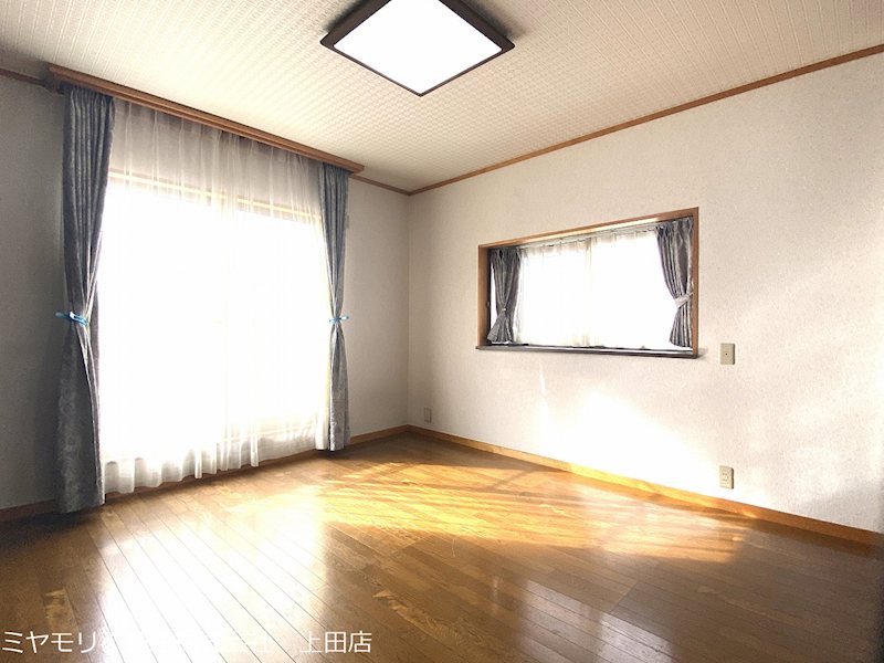【商談中】上田市上田原　中古戸建 その他