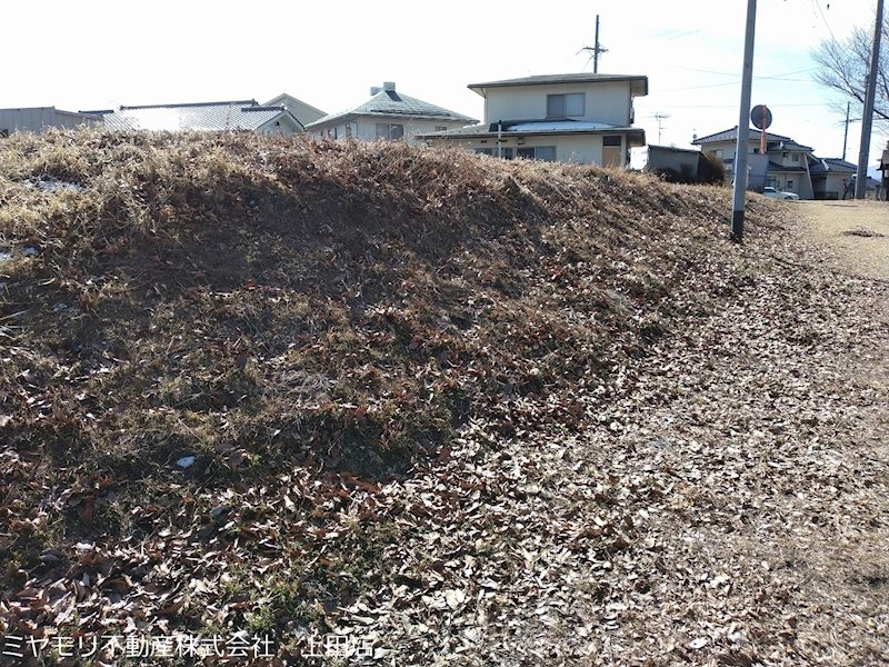 上田市上野　土地 現地写真