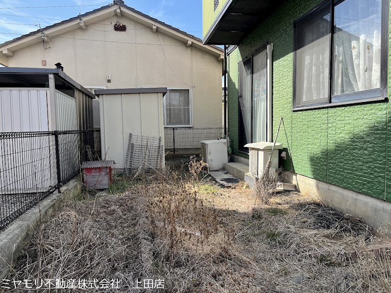上田市中之条　中古戸建 現地写真（庭）