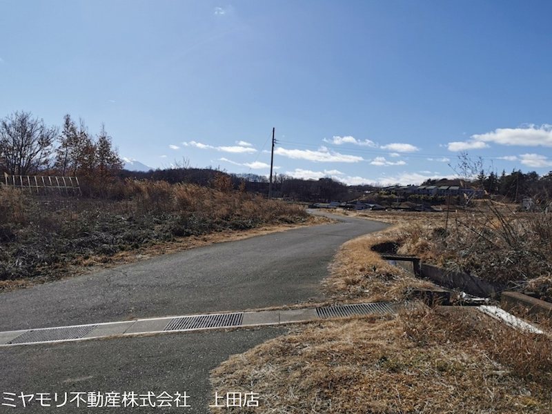 東御市八重原　土地 現地写真