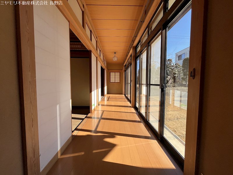 長野県須坂市望岳台 内観写真（内装）
