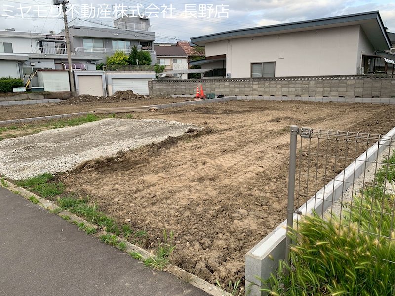 長野県長野市若槻団地1-117 現地写真