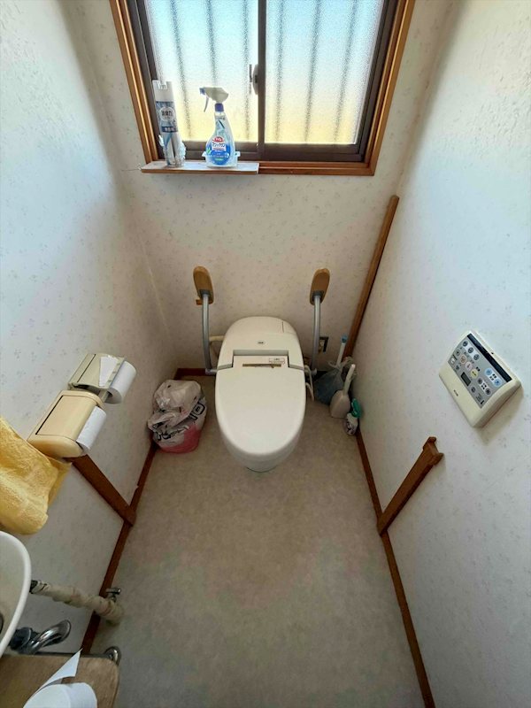 佐久市取出町　中古戸建 内観写真（トイレ）