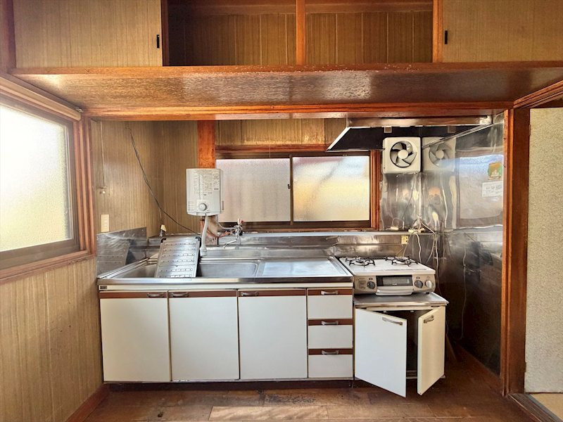 佐久市常田　中古戸建 内観写真（キッチン）