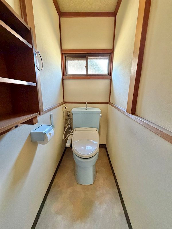 佐久市常田　中古戸建 内観写真（トイレ）