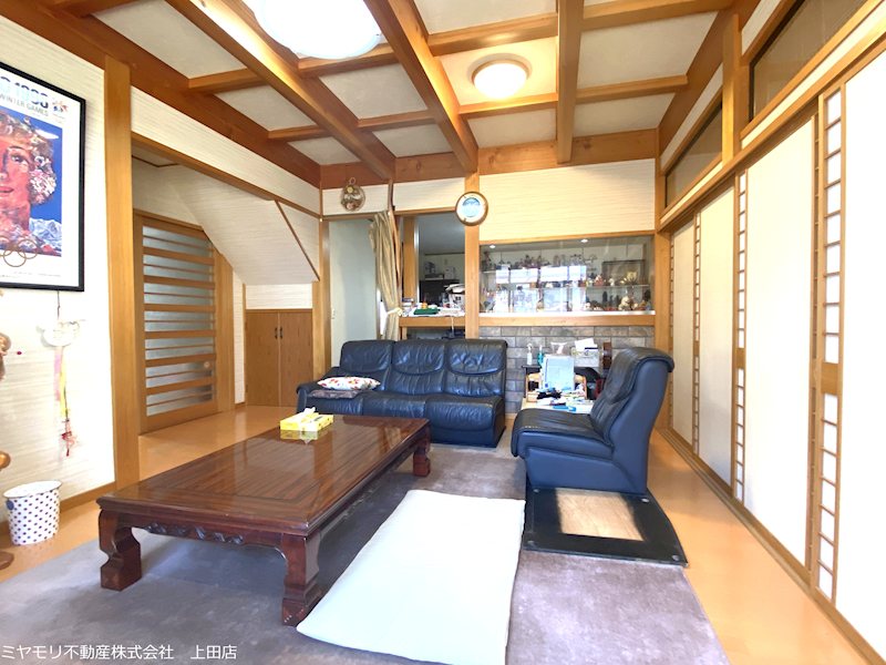坂城町上平　中古戸建 内観写真（リビング）