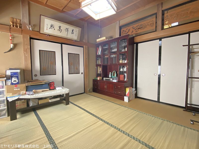 坂城町上平　中古戸建 内観写真（リビング以外の居室）