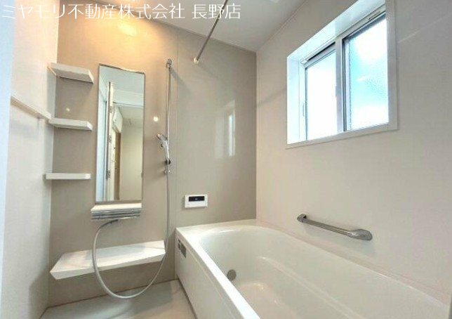長野県千曲市寂蒔529-13 内観写真（浴室）