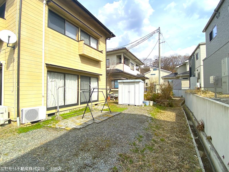 上田市常入1丁目　中古戸建 現地写真（庭）