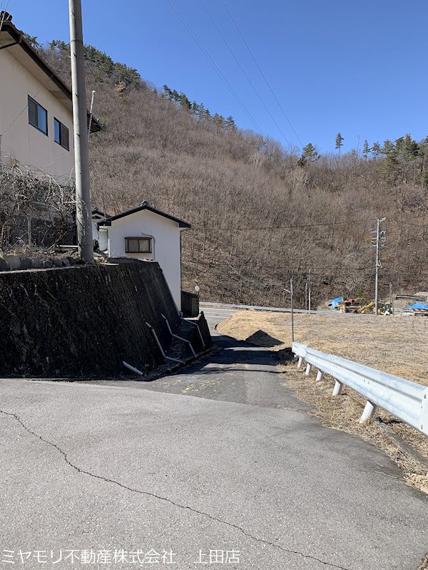 上田市腰越　中古戸建 現地写真