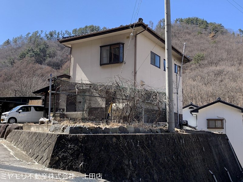 上田市腰越　中古戸建 現地写真