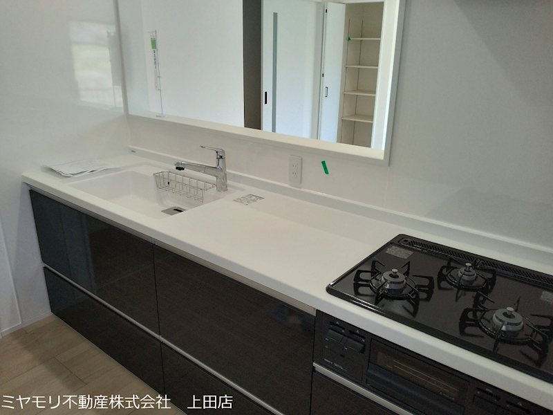 上田市生田　中古戸建 内観写真（キッチン）