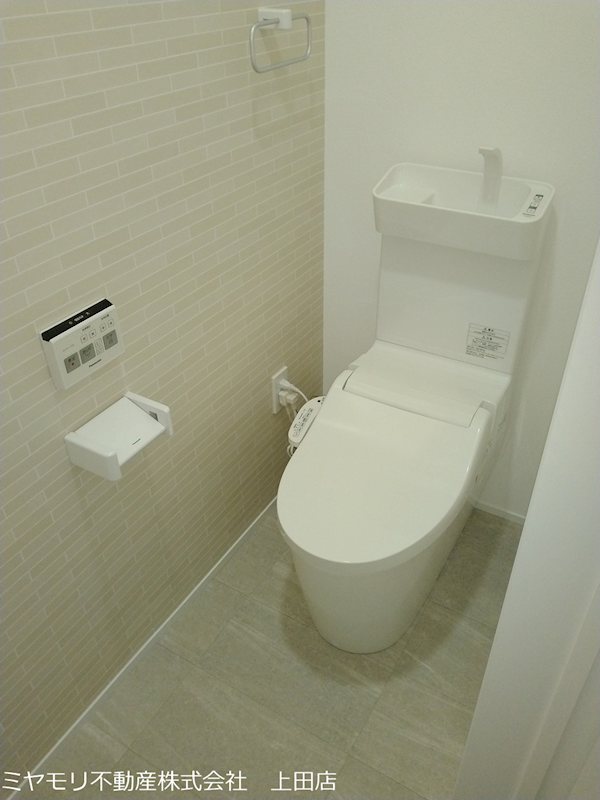 上田市生田　中古戸建 内観写真（トイレ）