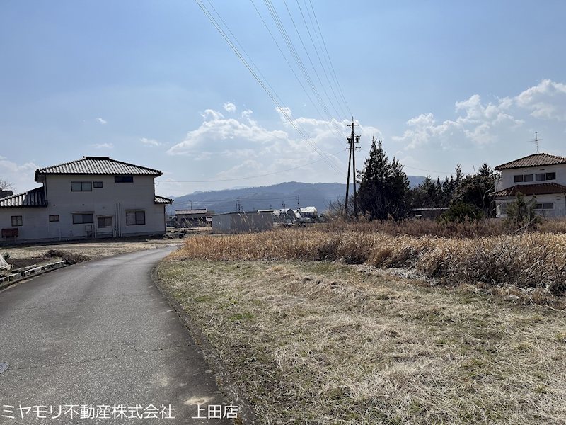 上田市林之郷　土地 現地写真