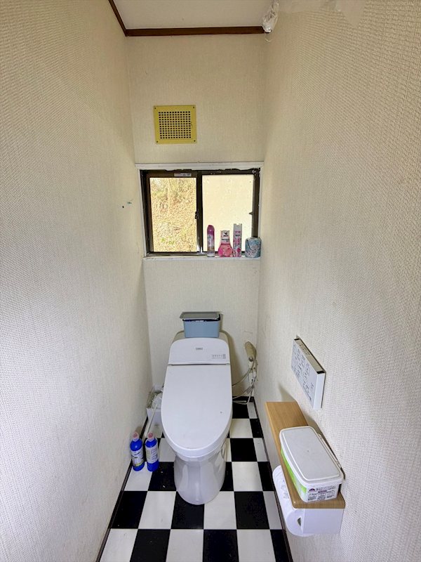 佐久市岩村田　中古戸建 内観写真（トイレ）